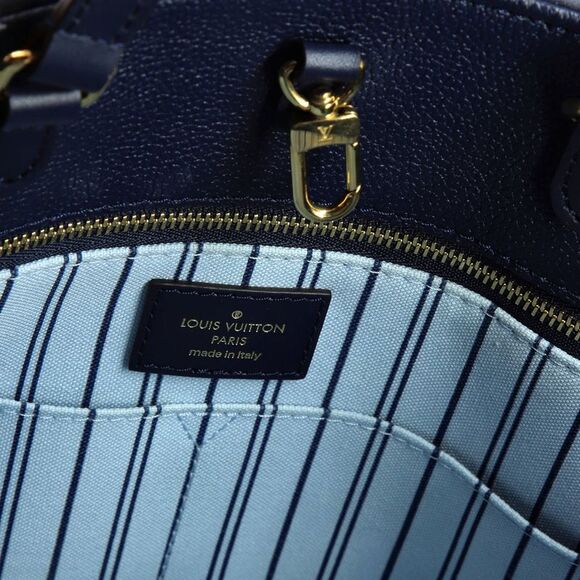 Louis Vuitton OnTheGo Tote Monogram Giant Raffia MM Blue, Neutral - Picture 9 of 10